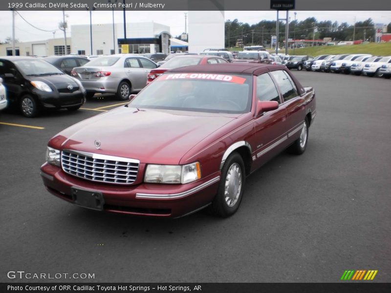 Front 3/4 View of 1999 DeVille Sedan