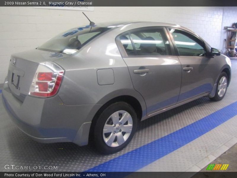 Magnetic Gray / Charcoal 2009 Nissan Sentra 2.0