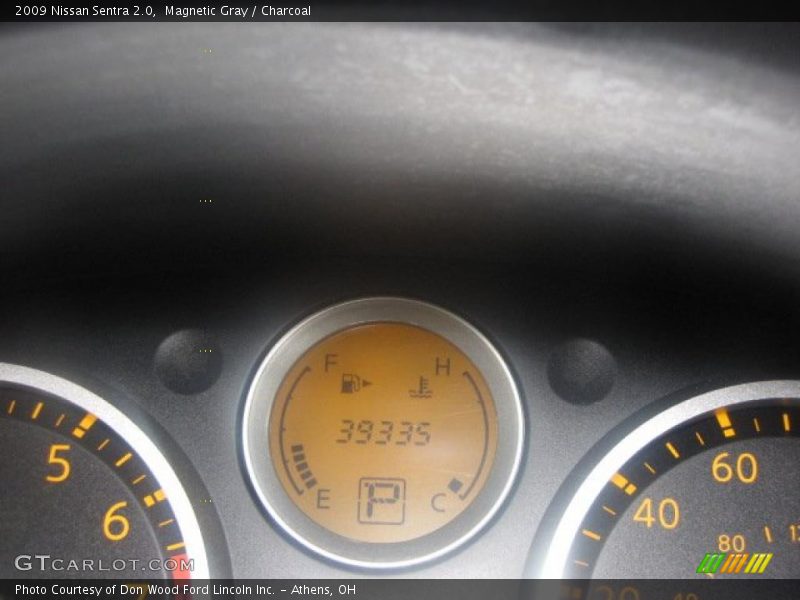 Magnetic Gray / Charcoal 2009 Nissan Sentra 2.0