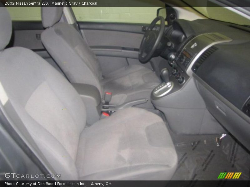 Magnetic Gray / Charcoal 2009 Nissan Sentra 2.0
