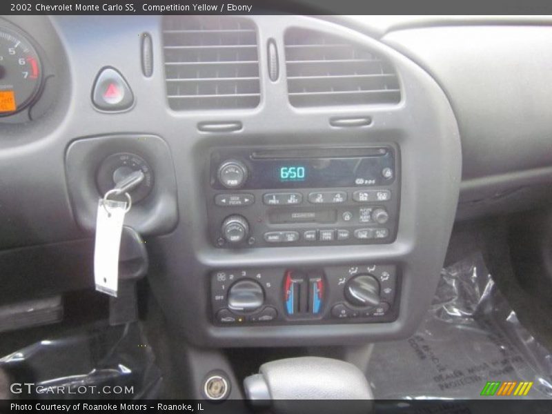 Competition Yellow / Ebony 2002 Chevrolet Monte Carlo SS