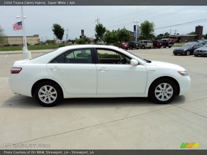 Super White / Ash 2009 Toyota Camry Hybrid