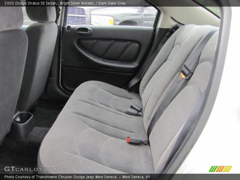 Bright Silver Metallic / Dark Slate Gray 2003 Dodge Stratus SE Sedan