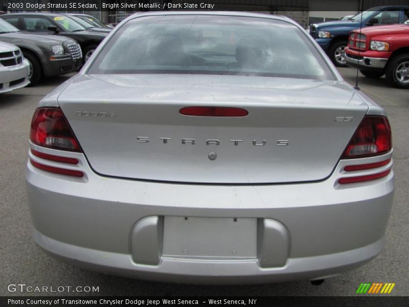 Bright Silver Metallic / Dark Slate Gray 2003 Dodge Stratus SE Sedan