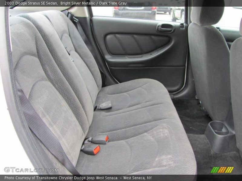 Bright Silver Metallic / Dark Slate Gray 2003 Dodge Stratus SE Sedan