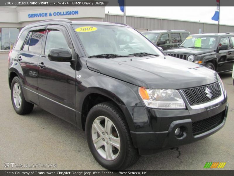Front 3/4 View of 2007 Grand Vitara Luxury 4x4