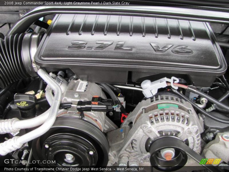 Light Graystone Pearl / Dark Slate Gray 2008 Jeep Commander Sport 4x4