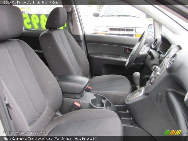 Bright Silver / Gray 2009 Kia Rondo LX
