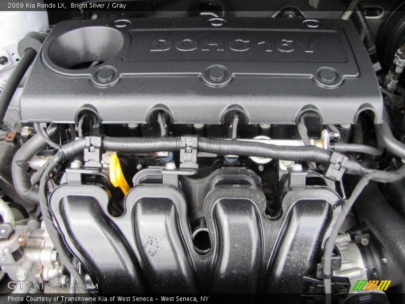 Bright Silver / Gray 2009 Kia Rondo LX