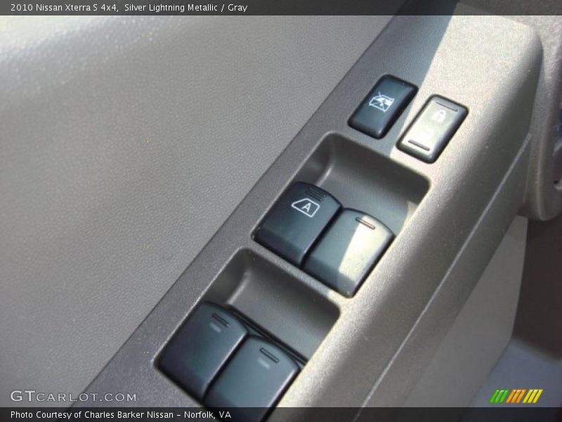 Silver Lightning Metallic / Gray 2010 Nissan Xterra S 4x4