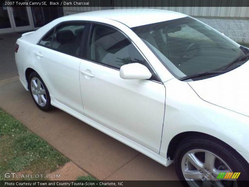 Black / Dark Charcoal 2007 Toyota Camry SE