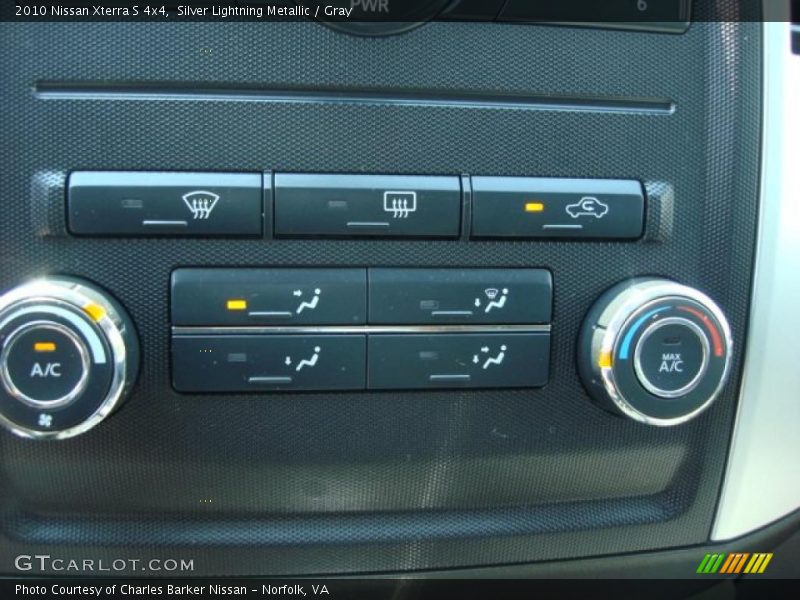 Silver Lightning Metallic / Gray 2010 Nissan Xterra S 4x4