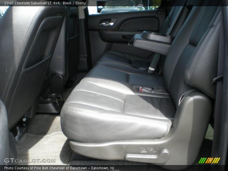 Black / Ebony 2010 Chevrolet Suburban LT 4x4