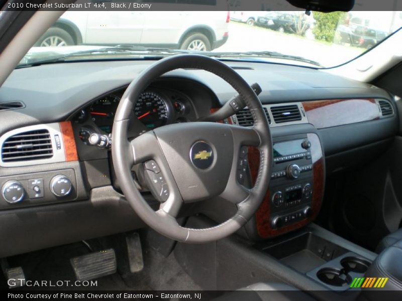 Black / Ebony 2010 Chevrolet Suburban LT 4x4