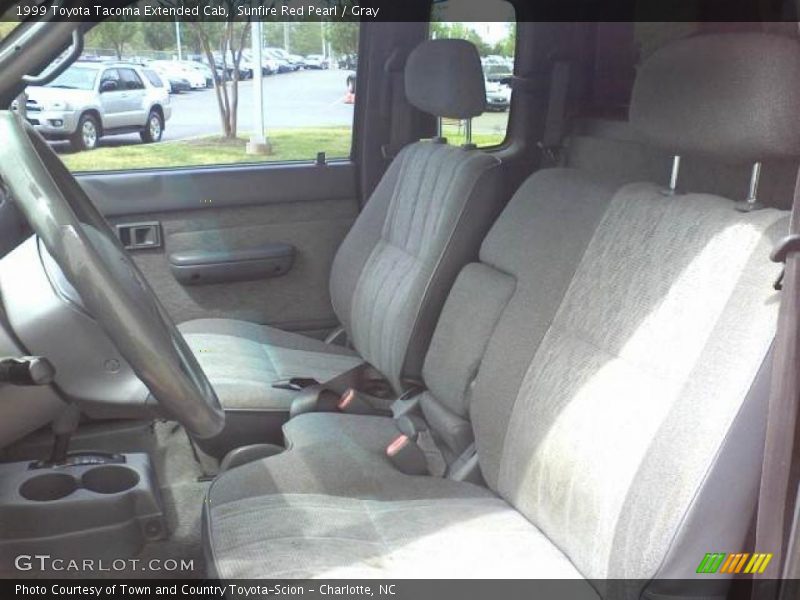 Sunfire Red Pearl / Gray 1999 Toyota Tacoma Extended Cab