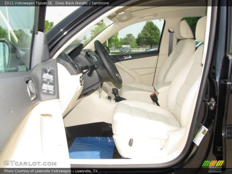 Deep Black Metallic / Sandstone 2011 Volkswagen Tiguan SE