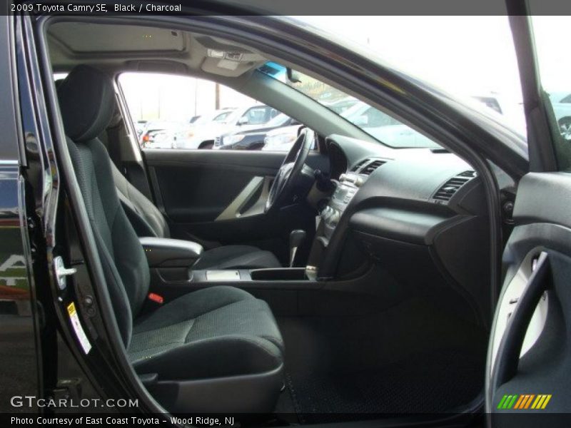 Black / Charcoal 2009 Toyota Camry SE