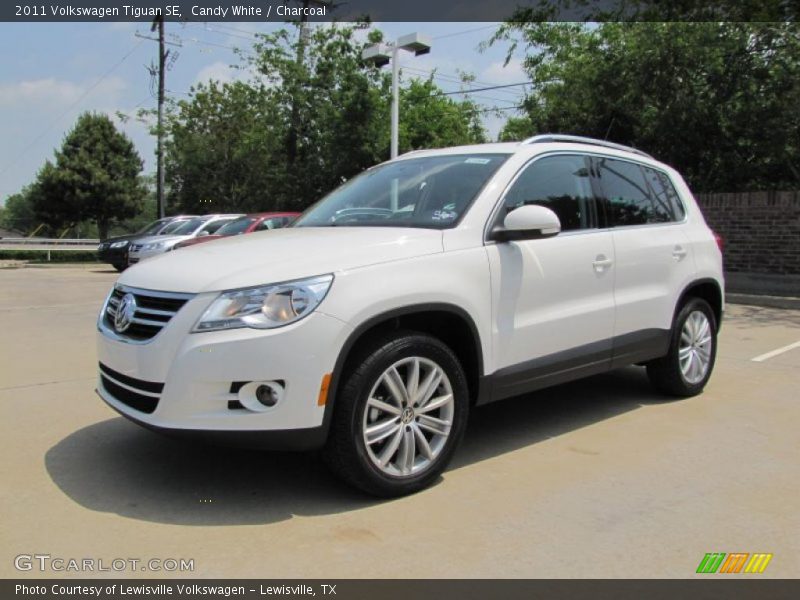 Candy White / Charcoal 2011 Volkswagen Tiguan SE
