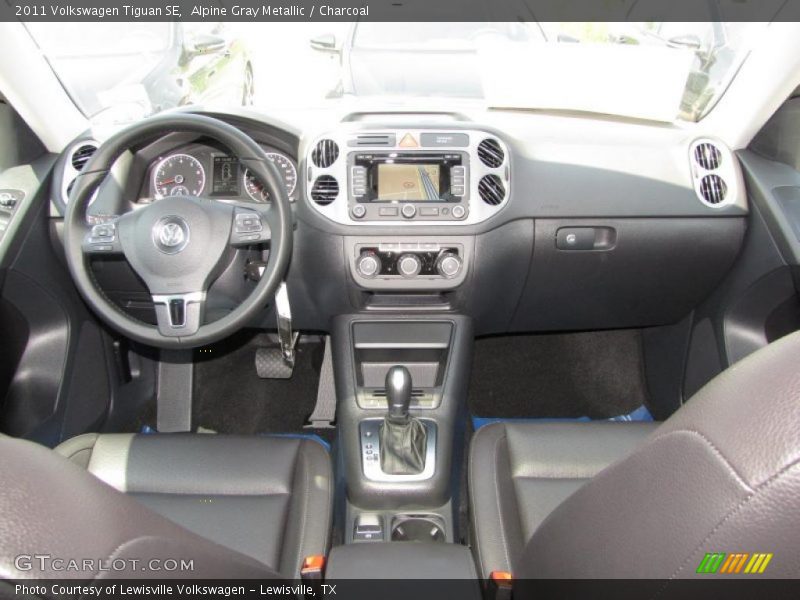 Alpine Gray Metallic / Charcoal 2011 Volkswagen Tiguan SE