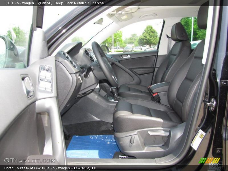 Deep Black Metallic / Charcoal 2011 Volkswagen Tiguan SE