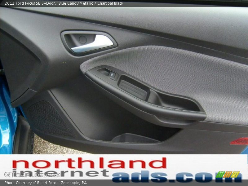 Blue Candy Metallic / Charcoal Black 2012 Ford Focus SE 5-Door