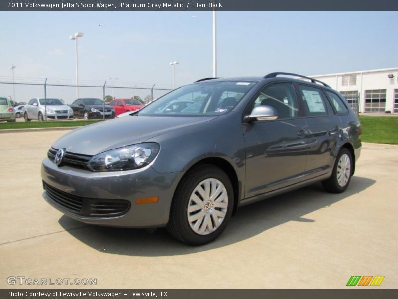 Front 3/4 View of 2011 Jetta S SportWagen