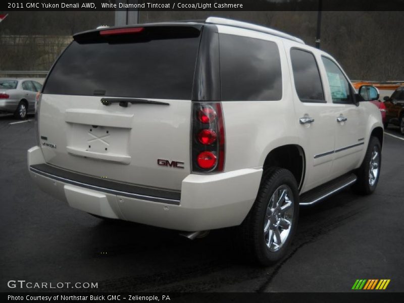 White Diamond Tintcoat / Cocoa/Light Cashmere 2011 GMC Yukon Denali AWD