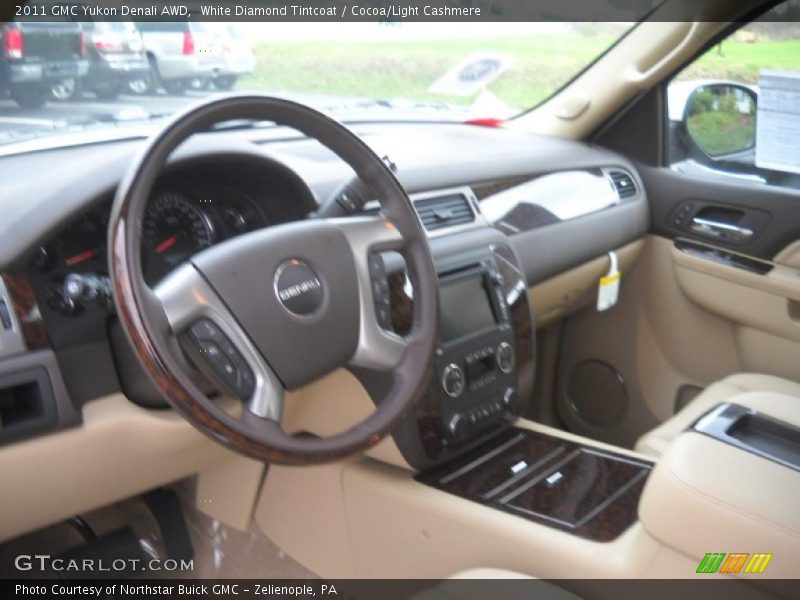 White Diamond Tintcoat / Cocoa/Light Cashmere 2011 GMC Yukon Denali AWD