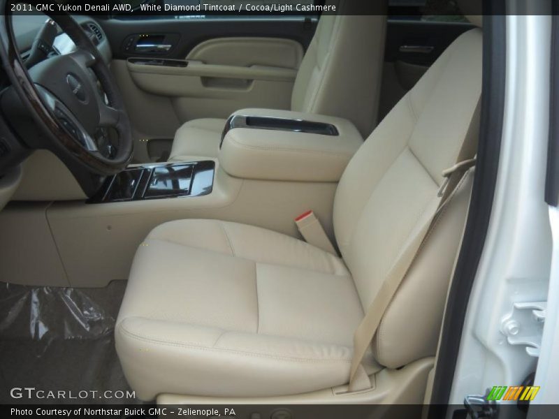 White Diamond Tintcoat / Cocoa/Light Cashmere 2011 GMC Yukon Denali AWD