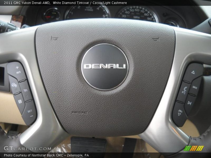 White Diamond Tintcoat / Cocoa/Light Cashmere 2011 GMC Yukon Denali AWD