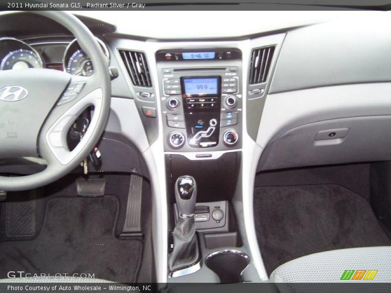 Radiant Silver / Gray 2011 Hyundai Sonata GLS