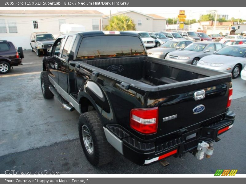 Black / Medium Flint/Dark Flint Grey 2005 Ford F150 XLT SuperCab