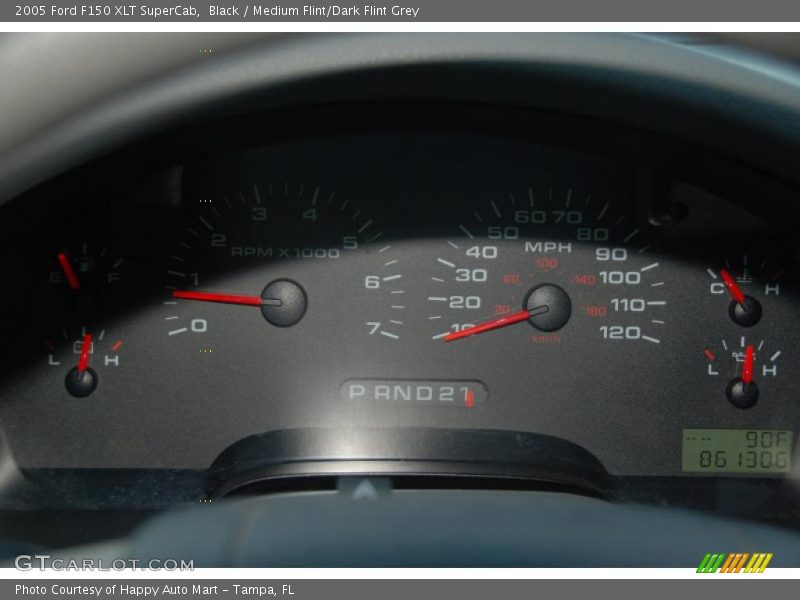 Black / Medium Flint/Dark Flint Grey 2005 Ford F150 XLT SuperCab