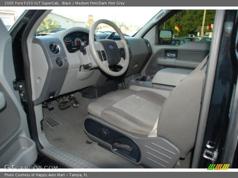 Black / Medium Flint/Dark Flint Grey 2005 Ford F150 XLT SuperCab