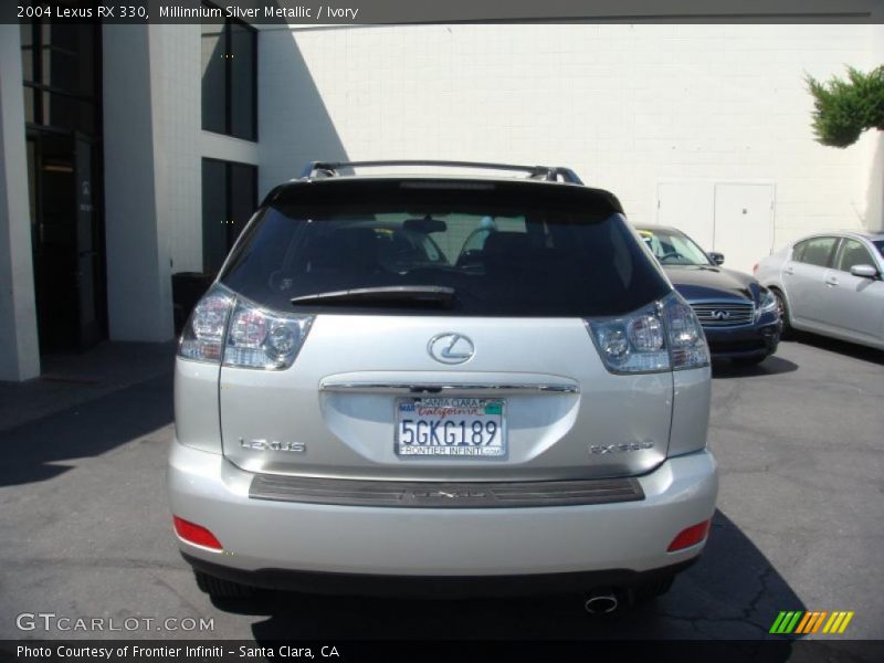 Millinnium Silver Metallic / Ivory 2004 Lexus RX 330