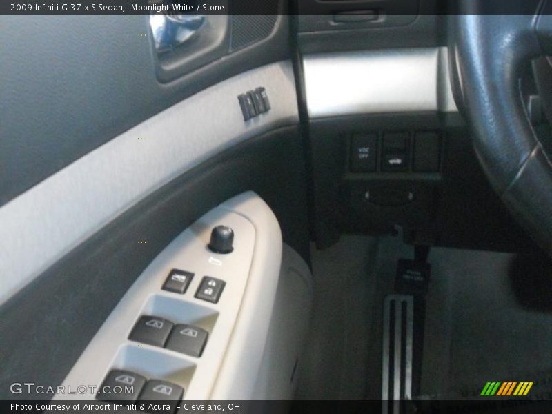 Moonlight White / Stone 2009 Infiniti G 37 x S Sedan
