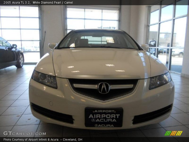 White Diamond Pearl / Camel 2005 Acura TL 3.2