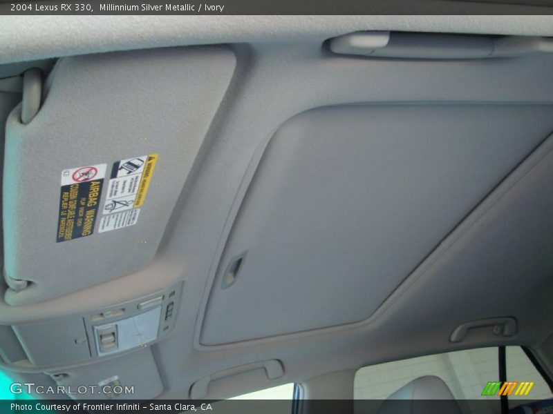 Millinnium Silver Metallic / Ivory 2004 Lexus RX 330