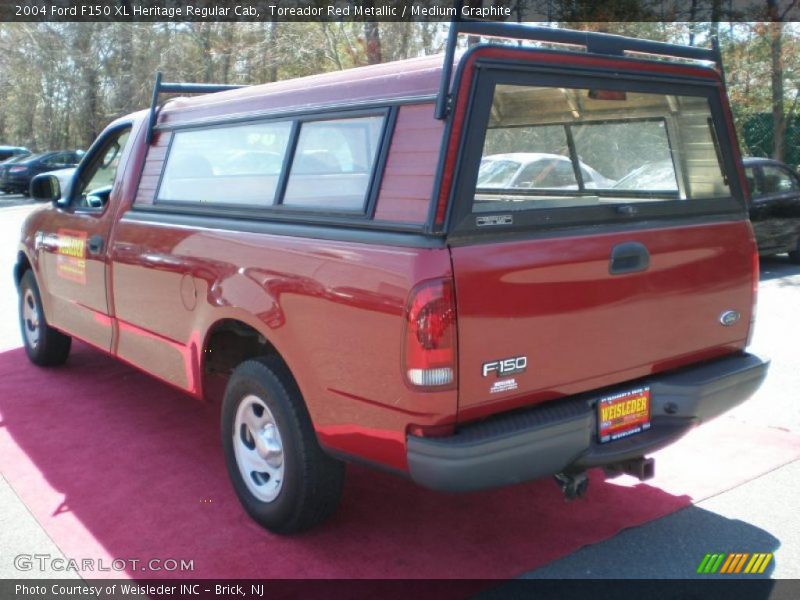Toreador Red Metallic / Medium Graphite 2004 Ford F150 XL Heritage Regular Cab