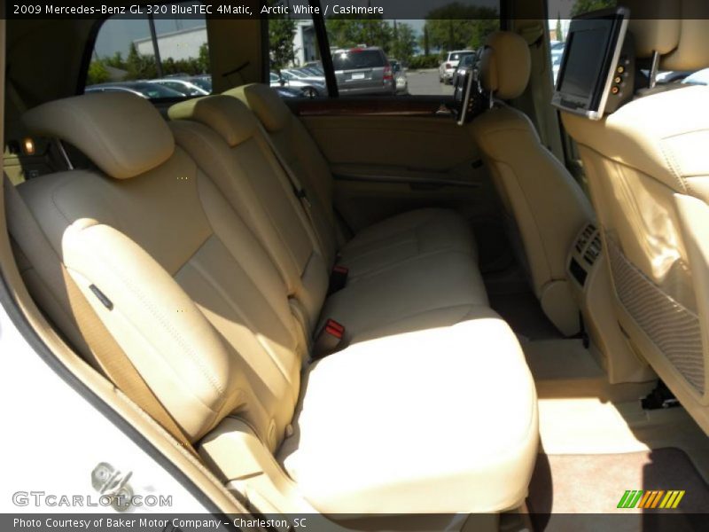 Arctic White / Cashmere 2009 Mercedes-Benz GL 320 BlueTEC 4Matic