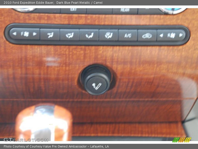 Dark Blue Pearl Metallic / Camel 2010 Ford Expedition Eddie Bauer