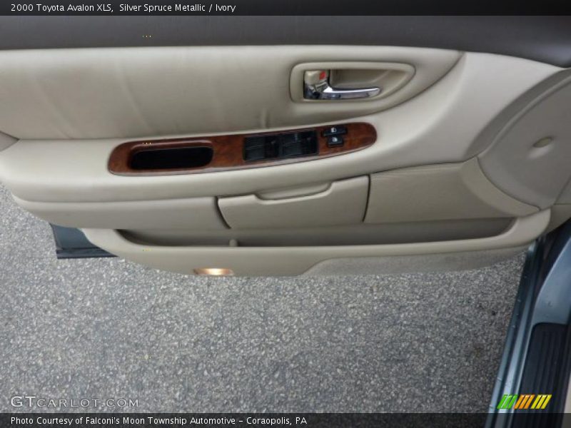 Silver Spruce Metallic / Ivory 2000 Toyota Avalon XLS