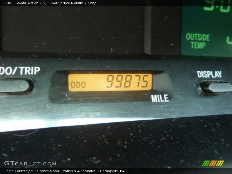 Silver Spruce Metallic / Ivory 2000 Toyota Avalon XLS