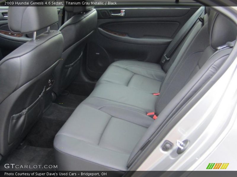 Titanium Gray Metallic / Black 2009 Hyundai Genesis 4.6 Sedan