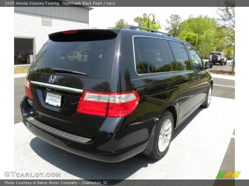 Nighthawk Black Pearl / Ivory 2006 Honda Odyssey Touring