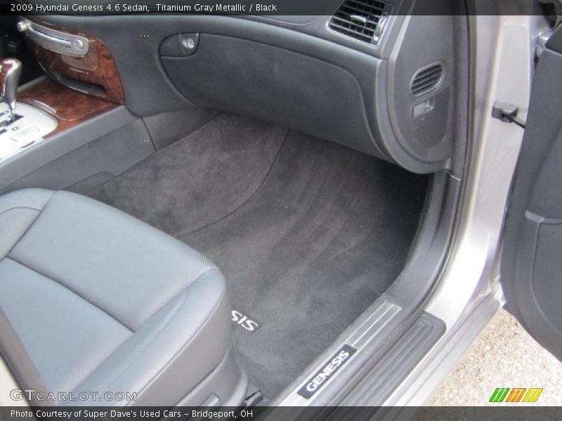 Titanium Gray Metallic / Black 2009 Hyundai Genesis 4.6 Sedan