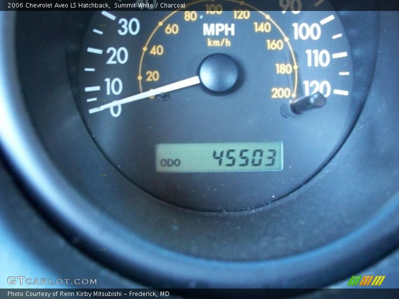 Summit White / Charcoal 2006 Chevrolet Aveo LS Hatchback