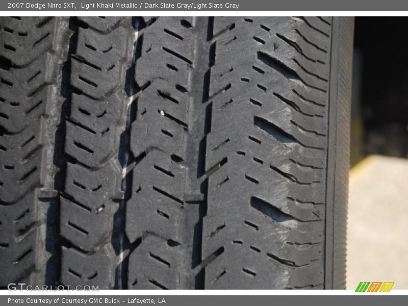 Light Khaki Metallic / Dark Slate Gray/Light Slate Gray 2007 Dodge Nitro SXT