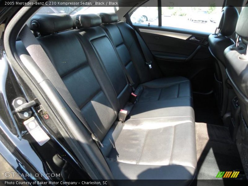 Black / Black 2005 Mercedes-Benz C 230 Kompressor Sedan