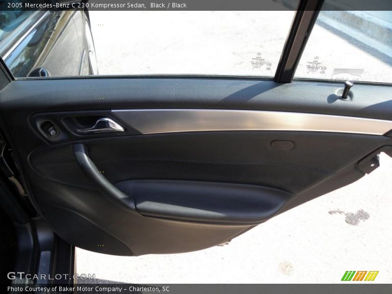 Black / Black 2005 Mercedes-Benz C 230 Kompressor Sedan